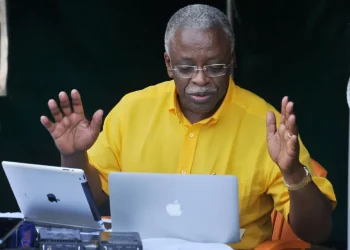 Amama Mbabazi Moves On After Crippling The Poverty-Stricken Blogger Who Wrote Fake News About Him