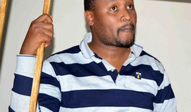 Man, Who Famously Assaulted Besigye as He Emerged from CBS Saying it Was Bobi’s Time, Now Says Kyagulanyi Was Betrayed by NUP Traitors & Not Defeated by M7