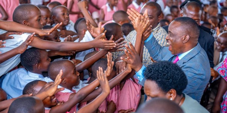 KITANTE PRIMARY SAYS GOODBYE TO A CHAMPION: Outgoing Kampala Lord Mayor Erias Lukwago Honored
