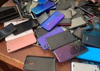 URA Intercepts Smuggled Phones Worth Shs4 Billion